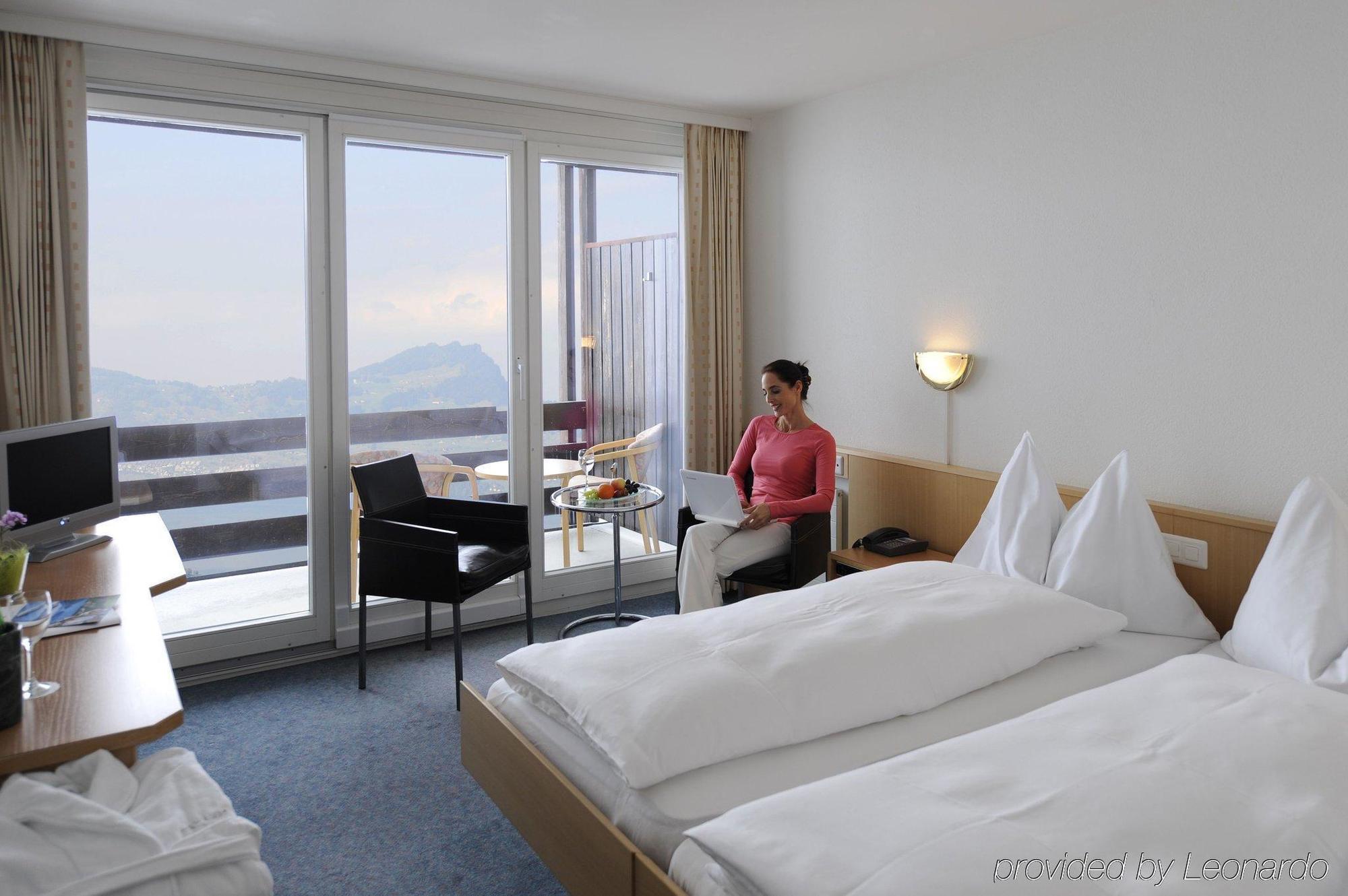 Seeblick Hoehenhotel Emmetten Room photo